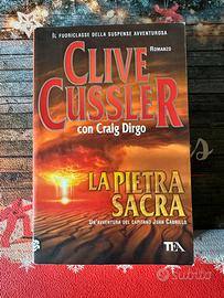 Libro La pietra Sacra Clive Cussler