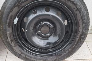 Cerchio ferro 15" Fiat 4x98 con gomma 185/60 R15