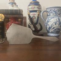 Antico specchio da tavolo in argento
