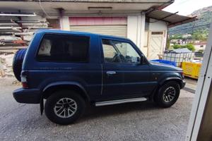 MITSUBISHI PAJER 2.5 TD 3P