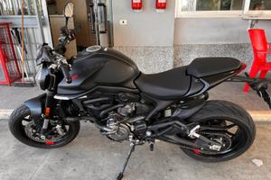 Ducati Monster 937 - 2021