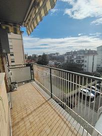 Luminoso appartamento semicentro monfalcone