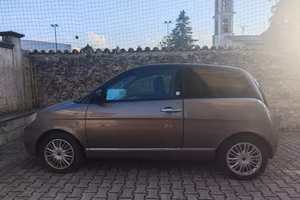 LANCIA Y ECOCHIC GPL
