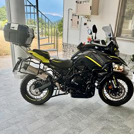 Benelli TRK 702 X (2023) 9000 km - Full Optional