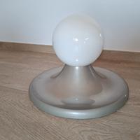 Lampada Light Ball prodotta da Flos