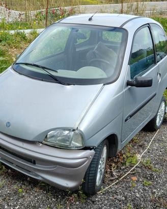 Ligier JS50 PER RICAMBI Meccanica PERFETTAMENTE MA