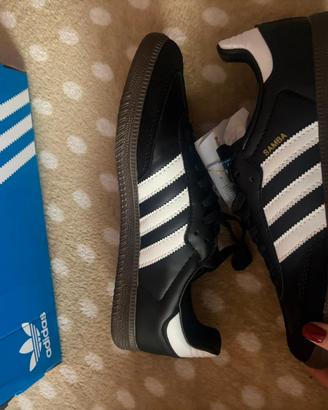 Adidas samba