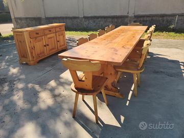Arredamento per taverna in cirmolo / abete