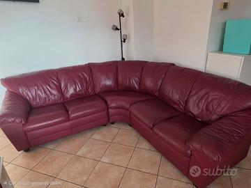 Divano in pelle bordeaux