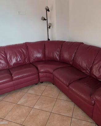 Divano in pelle bordeaux