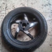 ruota posteriore Aprilia SR factory 