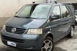 Volkswagen Transporter Caravelle 2.5 TDI/131CV PL 