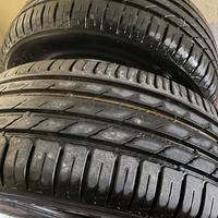 Gomme auto 235 60 R16