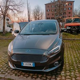 Ford S-Max 2.0 TDCi 180CV Powershift Vignale