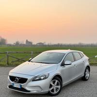 Volvo V40 D2 Geartronic Kinetic N1
