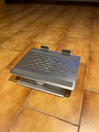 Stand computer Amazon Basics