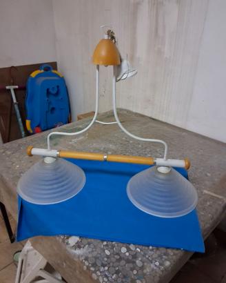 Lampadario due luci.