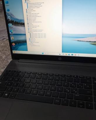 HP 250 G8 i3-10° Gen. Win11 M.2 512Gb 16Gb DDR4