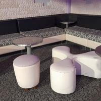 Poltrone ignifughe e pouff per discoteche albergh