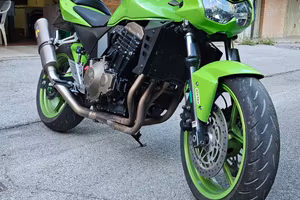 Kawasaki z750 2004 