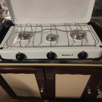 fornello 3 fuochi più stufetta elettrica