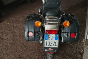 Moto guzzi nevada 750cc anno 2002 ottime condizion