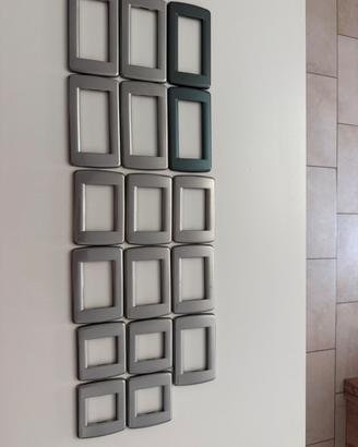 Placche vimar serie idea in metallo