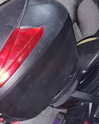 bauletto GIVI attacco honda