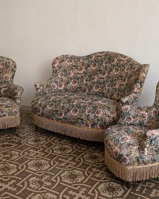 Poltrone e divano d’epoca anni 50