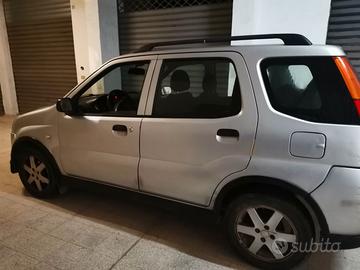 Suzuki ignis 2 serie