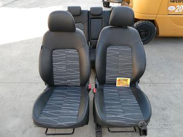 Tappezzeria sedili KIA VENGA 2016