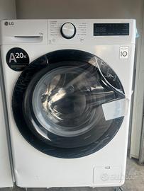 Lavatrice Lg 13kg nuova con garanzia con botta
