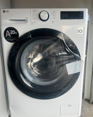 Lavatrice Lg 13kg nuova con garanzia con botta