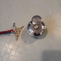 Tappo serbatoio originale harley con chiave