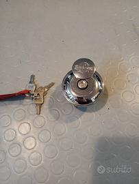Tappo serbatoio originale harley con chiave