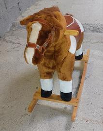 Cavallo a dondolo Lelly