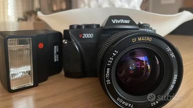 Vivitar V2000 con zoom 28-70mm Tamron