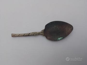 Cucchiarino Antico in Argento? vedi Manico.