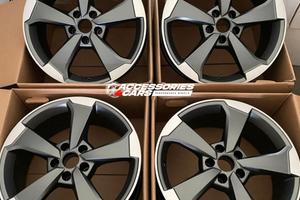Set di cerchi in lega da 17  e 18 dedica AUDI RS