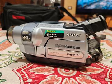 Videocamera Sony DCR-TRV145E