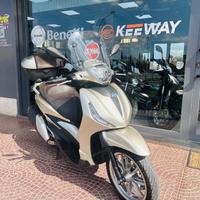 PIAGGIO Beverly 400 i.e. PASSAGGIO E TAGLIANDO I