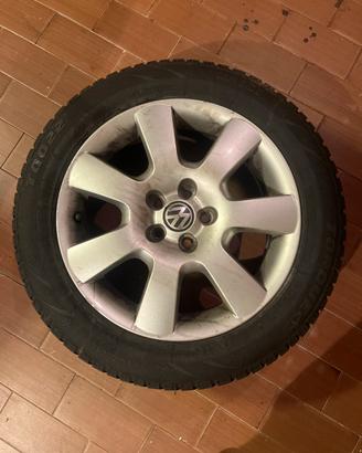 4 Cerchi 16” per VW, con gomme invernali