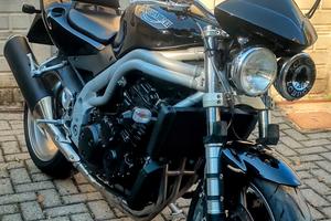 Triumph Speed Triple 955
