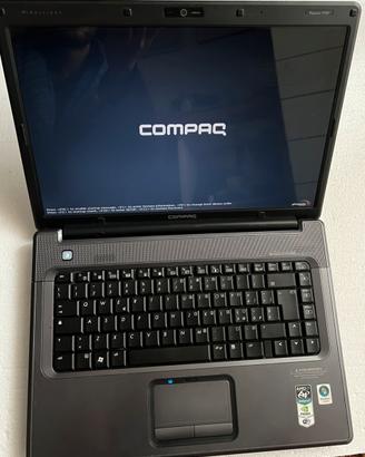 Compaq Presario F700