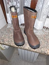 stival antinfortunistica misura 42.