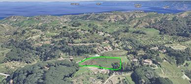 Castanea - Terreno panoramico con rudere