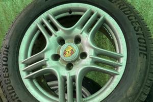 Cerchi cayenne s del 2004 perfetti con gomme neve