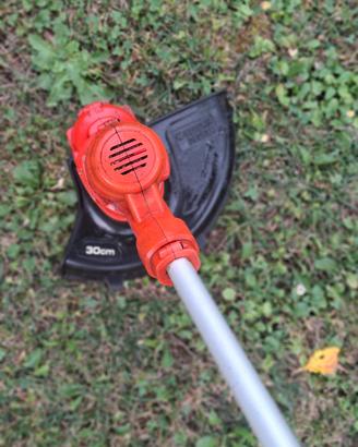 decespugliatore tagliabordi Black & Decker