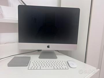 APPLE COMPUTER SCHERMO MAX MISURA ANNO 2018