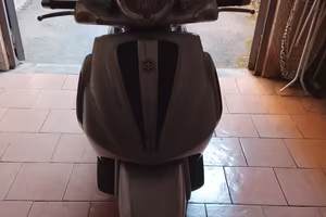 Beverly 125cc con assicurazione 